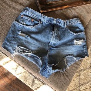 Vintage Gap High-waisted mom-jean shorts